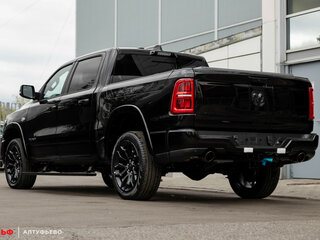 2026 Ram 1500 Rumble Bee V Рестайлинг, чёрный, 12990000 рублей, вид 2