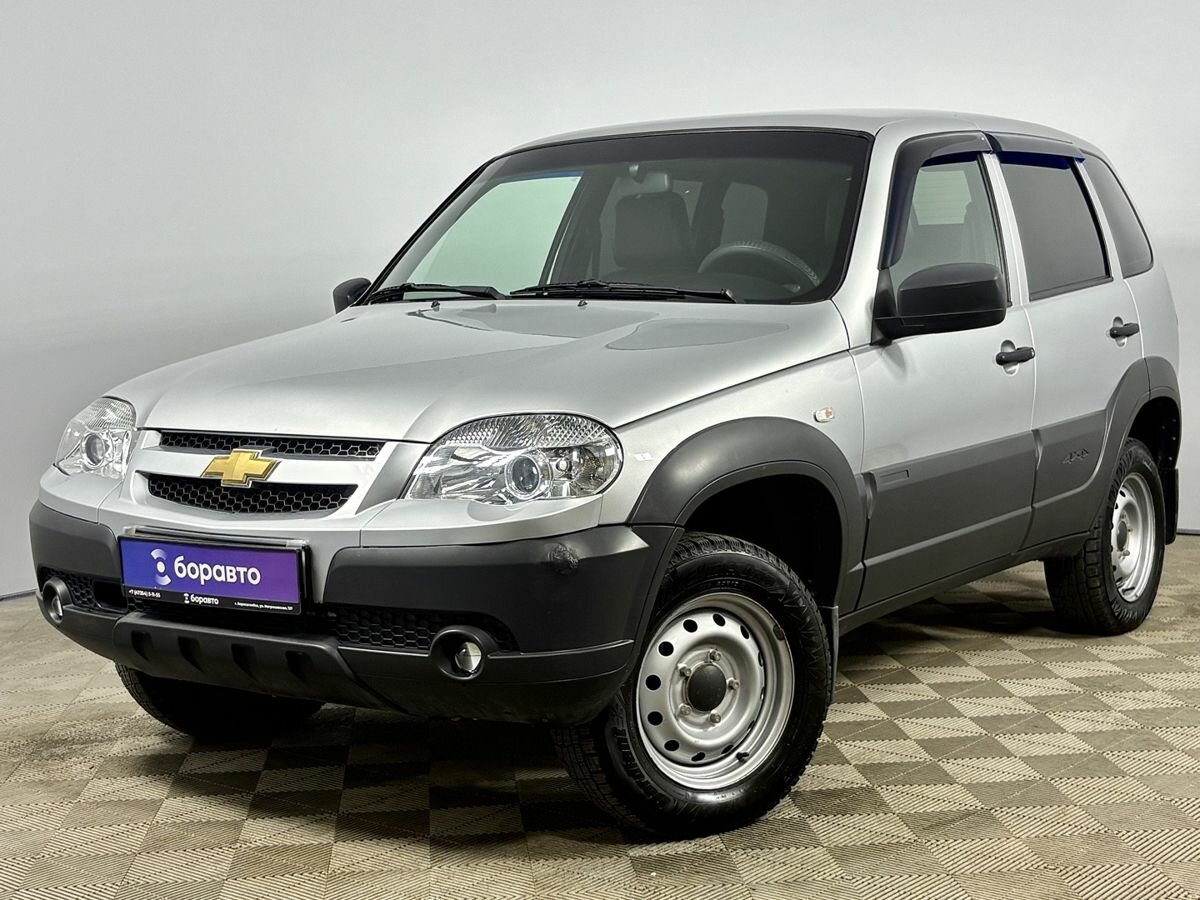 Открыть фотографии: Chevrolet Niva I Рестайлинг