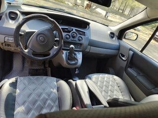 2008 Renault Scenic II Рестайлинг, красный, 750000 рублей, вид 5
