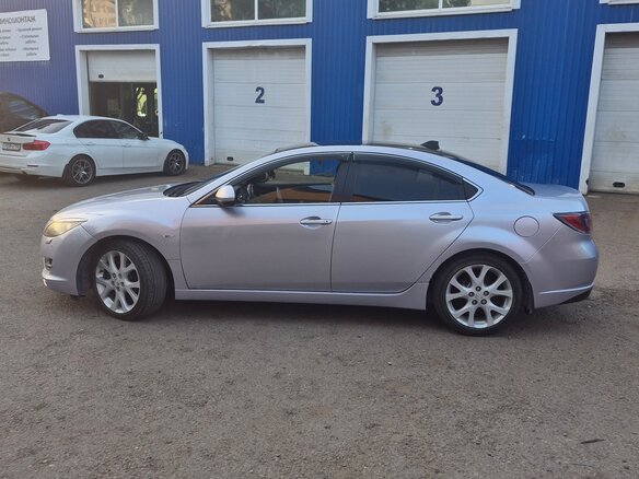 2008 Mazda 6 II (GH), фиолетовый, 666666 рублей - вид 2