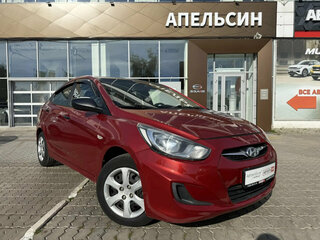 2013 Hyundai Solaris I, красный, 615120 рублей, вид 1