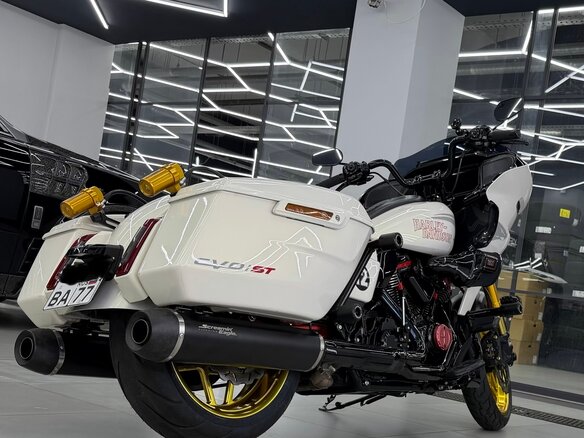 2024 Harley-Davidson CVO Road Glide ST, белый, 6355000 рублей - вид 1