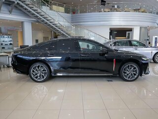 2025 Hongqi H6, чёрный, 3750000 рублей, вид 5