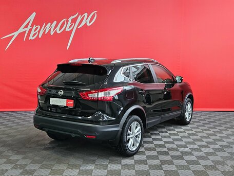 2017 Nissan Qashqai II, чёрный, 1550000 рублей, вид 5