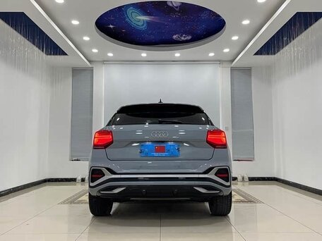 2022 Audi Q2 L 35 TFSI I Рестайлинг, серый, 2390000 рублей, вид 4