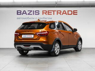 2018 Lada (ВАЗ) Vesta SW Cross I, оранжевый, 800000 рублей, вид 5