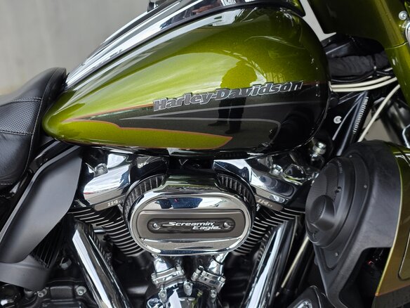 2017 Harley-Davidson CVO Limited, зелёный, 1850000 рублей - вид 18