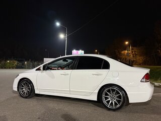 2009 Honda Civic VIII Рестайлинг, белый, 750000 рублей, вид 5