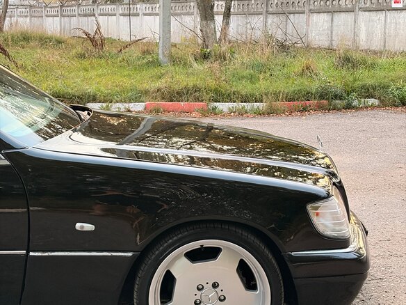 1994 Mercedes-Benz S-Класс 320 Long 5-speed III (W140), чёрный - вид 6