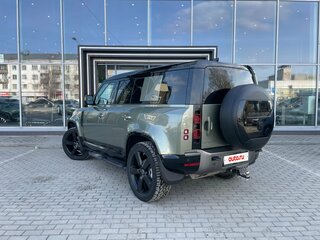 2020 Land Rover Defender 110 II, зелёный, 5730000 рублей, вид 5