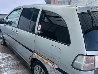 2001 Nissan Liberty, серебристый, 230000 рублей, вид 4