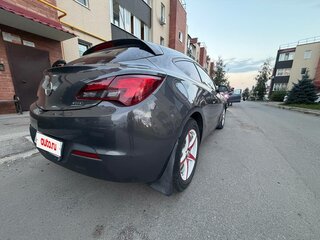 2014 Opel Astra GTC J Рестайлинг, серый, 850000 рублей, вид 3
