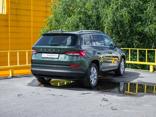 2019 Skoda Kodiaq I, зелёный, 2799000 рублей, вид 4