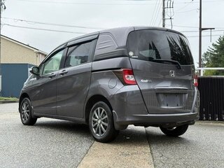 2015 Honda Freed I Рестайлинг 2, серый, 774911 рублей, вид 5