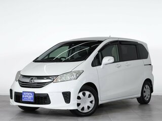 2014 Honda Freed I Рестайлинг 2, белый, 1349000 рублей, вид 3