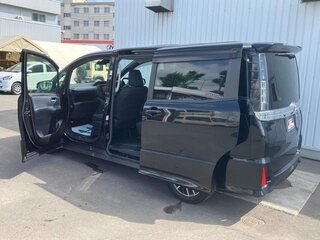 2017 Toyota Voxy III (R80), чёрный, 1870000 рублей, вид 5
