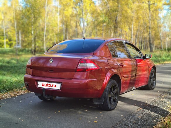 2007 Renault Megane II Рестайлинг, красный, 229000 рублей - вид 2