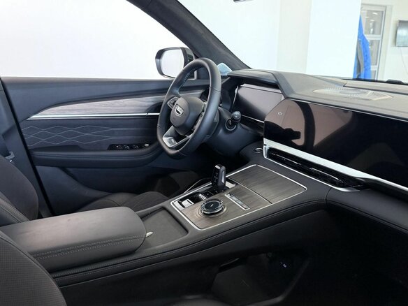 2026 Geely Monjaro I Рестайлинг, зелёный, 4954990 рублей - вид 14