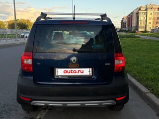 2013 Skoda Yeti I, синий, 910000 рублей, вид 3