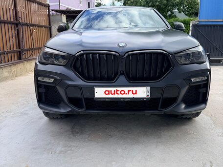 2021 BMW X6 40i III (G06), серый, 6000000 рублей, вид 2