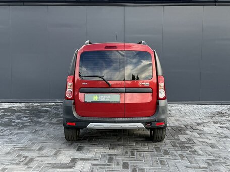 2018 Lada (ВАЗ) Largus Cross I, красный, 970000 рублей, вид 4
