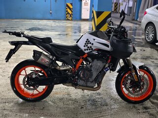 2020 KTM 890 Duke R, белый, 790000 рублей, вид 5
