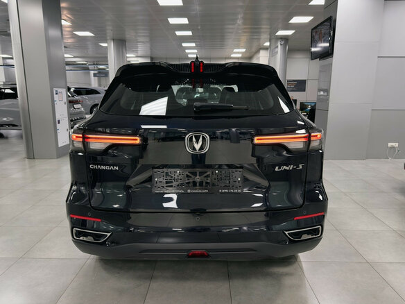 2026 Changan UNI-S I, чёрный, 3249900 рублей - вид 4