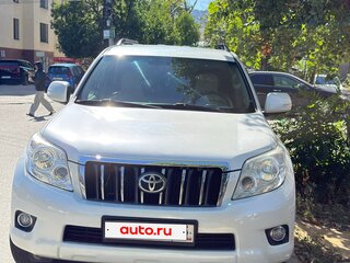 2011 Toyota Land Cruiser Prado 150 Series, белый, 2700000 рублей, вид 2