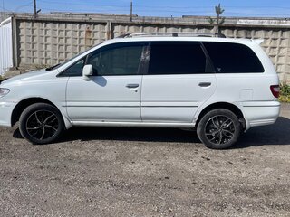 2001 Nissan Presage I, белый, 420000 рублей, вид 4
