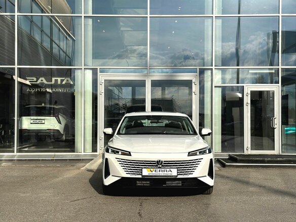 2024 Changan Lamore, белый, 2450000 рублей - вид 2