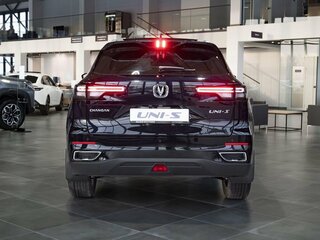 2026 Changan UNI-S I, чёрный, 3229900 рублей, вид 5