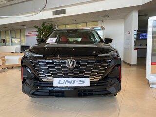 2025 Changan UNI-S I, чёрный, 3179900 рублей, вид 2