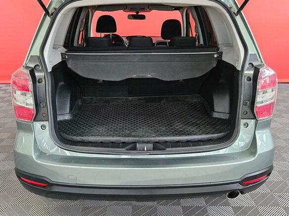 2014 Subaru Forester IV, зелёный, 1680000 рублей - вид 18