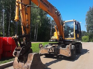 2013 Hyundai R180W, жёлтый, 5500000 рублей, вид 1