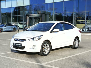 2013 Hyundai Solaris I, белый, 553000 рублей, вид 1