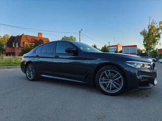 2019 BMW 5 серии 520d VII (G30/G31/G38), серый, 3300000 рублей, вид 3
