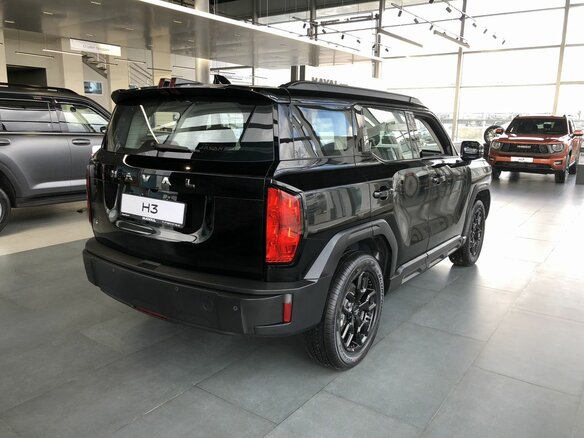 2026 Haval H3 I Рестайлинг, чёрный - вид 2