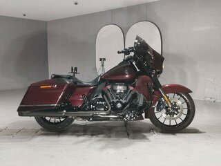 2018 Harley-Davidson CVO Street Glide, пурпурный, 2460000 рублей, вид 1