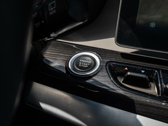2021 Geely Jiaji I, белый, 1905000 рублей - вид 22