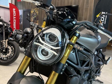 2026 Benelli 752 S, серый, 800000 рублей, вид 3