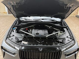 2022 BMW X7 40d I (G07) Рестайлинг, серый, 11900000 рублей, вид 3