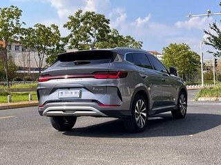 2023 BYD Song Plus DM-i 26.6 kWh I Рестайлинг, серебристый, 3189000 рублей, вид 5