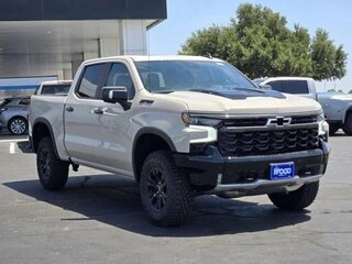 2026 Chevrolet Silverado ZR2 IV (T1XX) Рестайлинг, бежевый, 7490032 рублей, вид 1