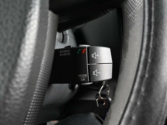 2016 Renault Duster I Рестайлинг, белый, 929000 рублей - вид 15