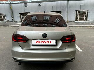 2012 Volkswagen Jetta VI, серебристый, 950000 рублей, вид 5