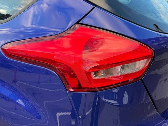2015 Ford Focus III Рестайлинг, синий, 1000000 рублей - вид 20