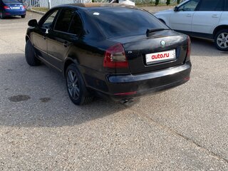 2010 Skoda Octavia DSG7 II (A5) Рестайлинг, чёрный, 590000 рублей, вид 3