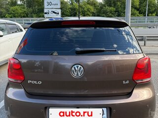 2011 Volkswagen Polo V, коричневый, 1000000 рублей, вид 4