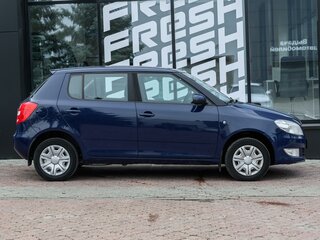 2011 Skoda Fabia II Рестайлинг, синий, 499000 рублей, вид 5