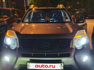 2013 Nissan X-Trail II Рестайлинг, серебристый, 1700000 рублей, вид 2